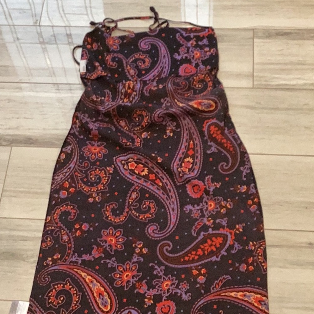 Chic Paisley Print Dress